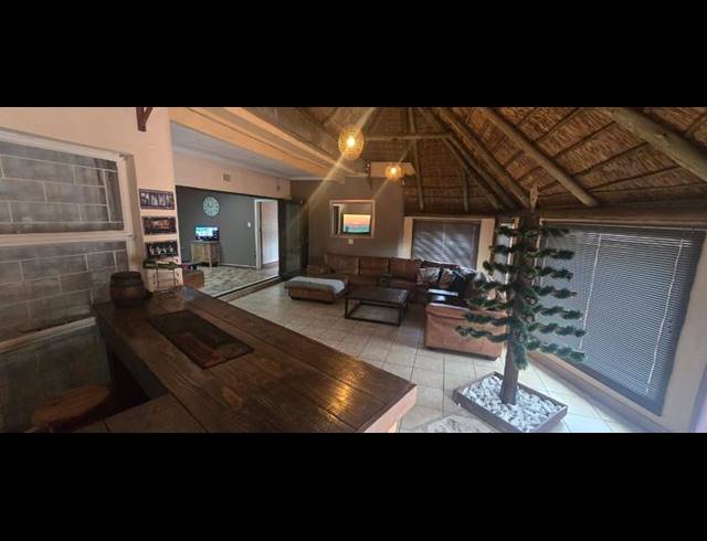 7 BEDROOM HOUSE FOR SALE IN DUNCANVILLE